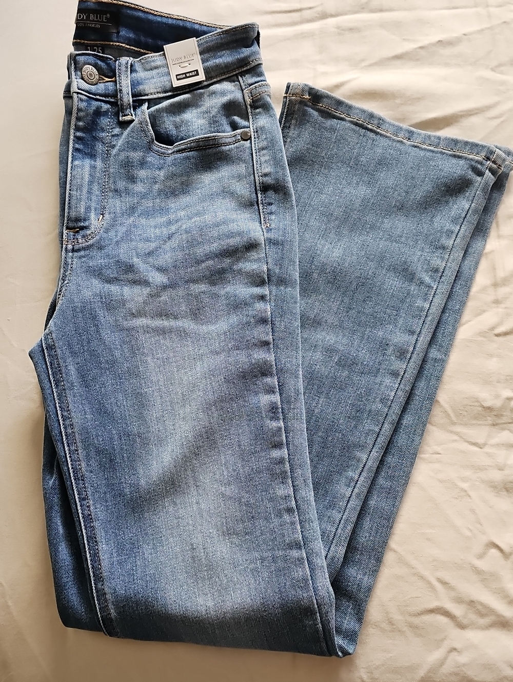 NWT Judy Blue Light Indigo High Waist Boot Cut Size 1